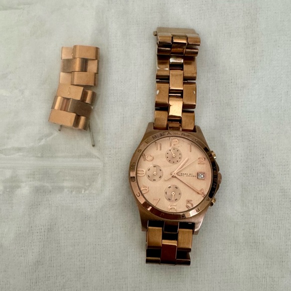 Marc Jacobs Ladies’ Henry Chronograph Watch - Picture 8 of 9